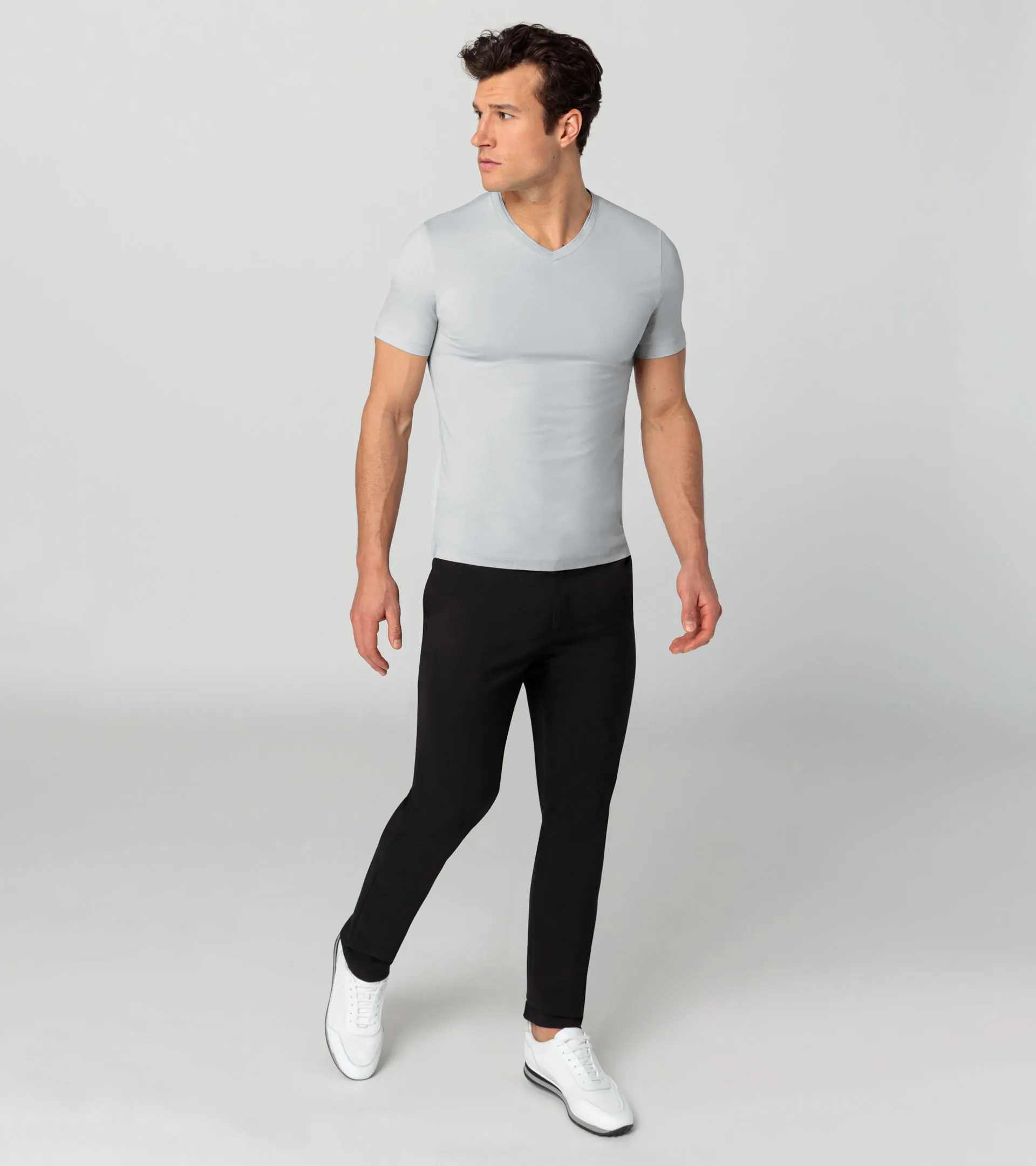 V-neck T-shirt | PORSCHE SHOP