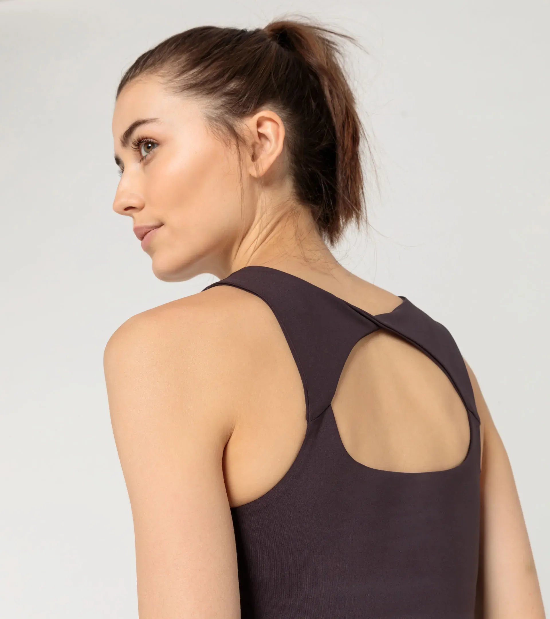 Women's Crop Tank Top – Yoga Capsule Collection | PORSCHE SHOP