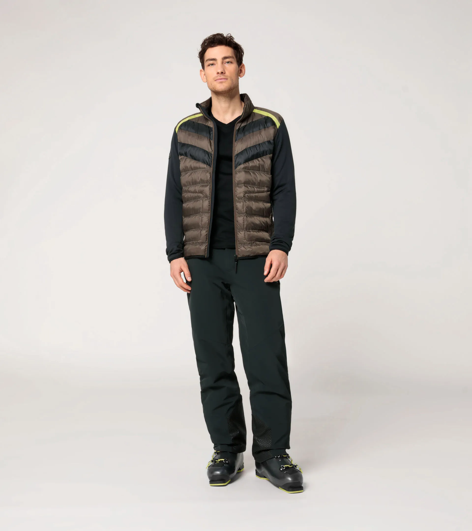 【DISCERNMENT】Polestar Short Sleeve Nylon Hood Zip-Up Unisex Midlayer – Porsche Motorsport Replica | PORSCHE SHOP