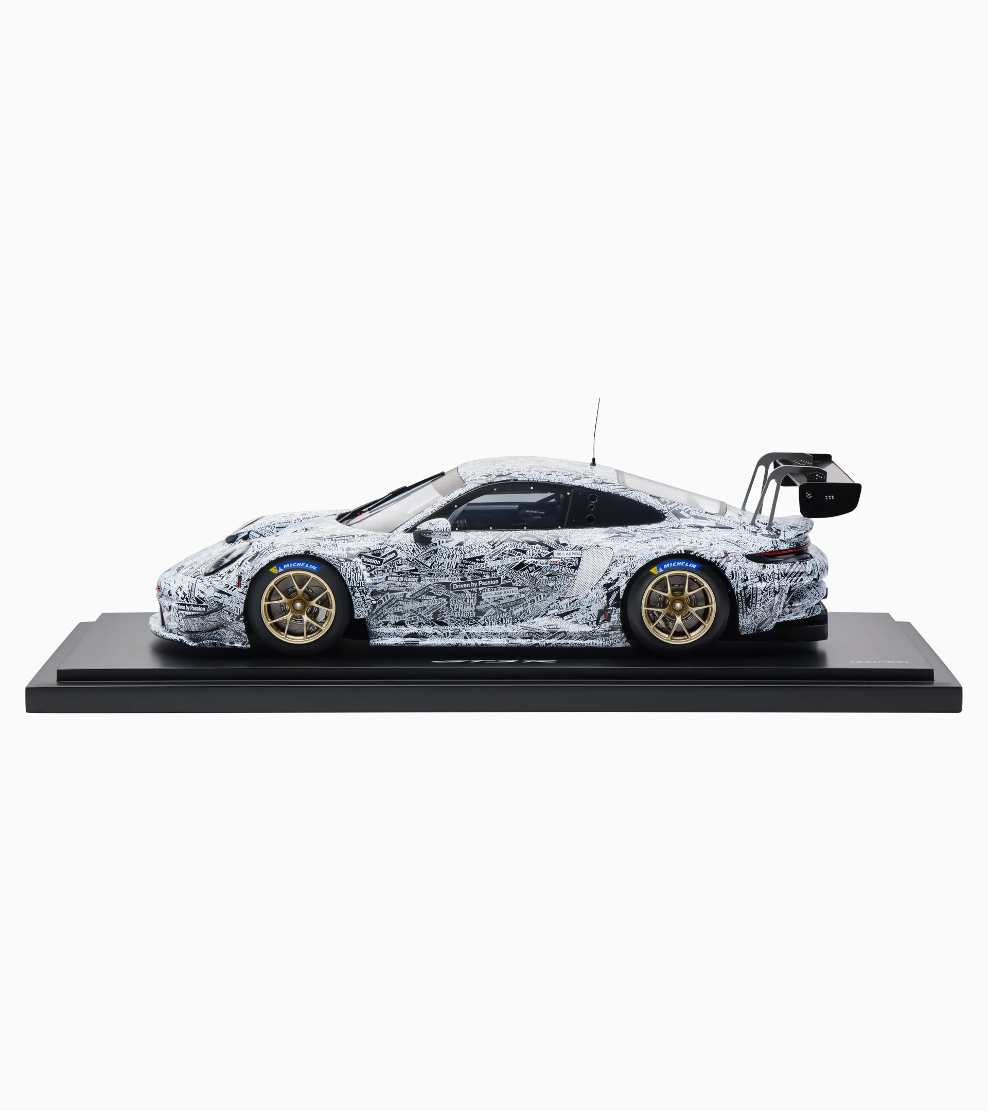 高感度ショップで2023年売れたブランド Porsche 911 GT3 R (992) - Ltd. | PORSCHE SHOP アクセサリー