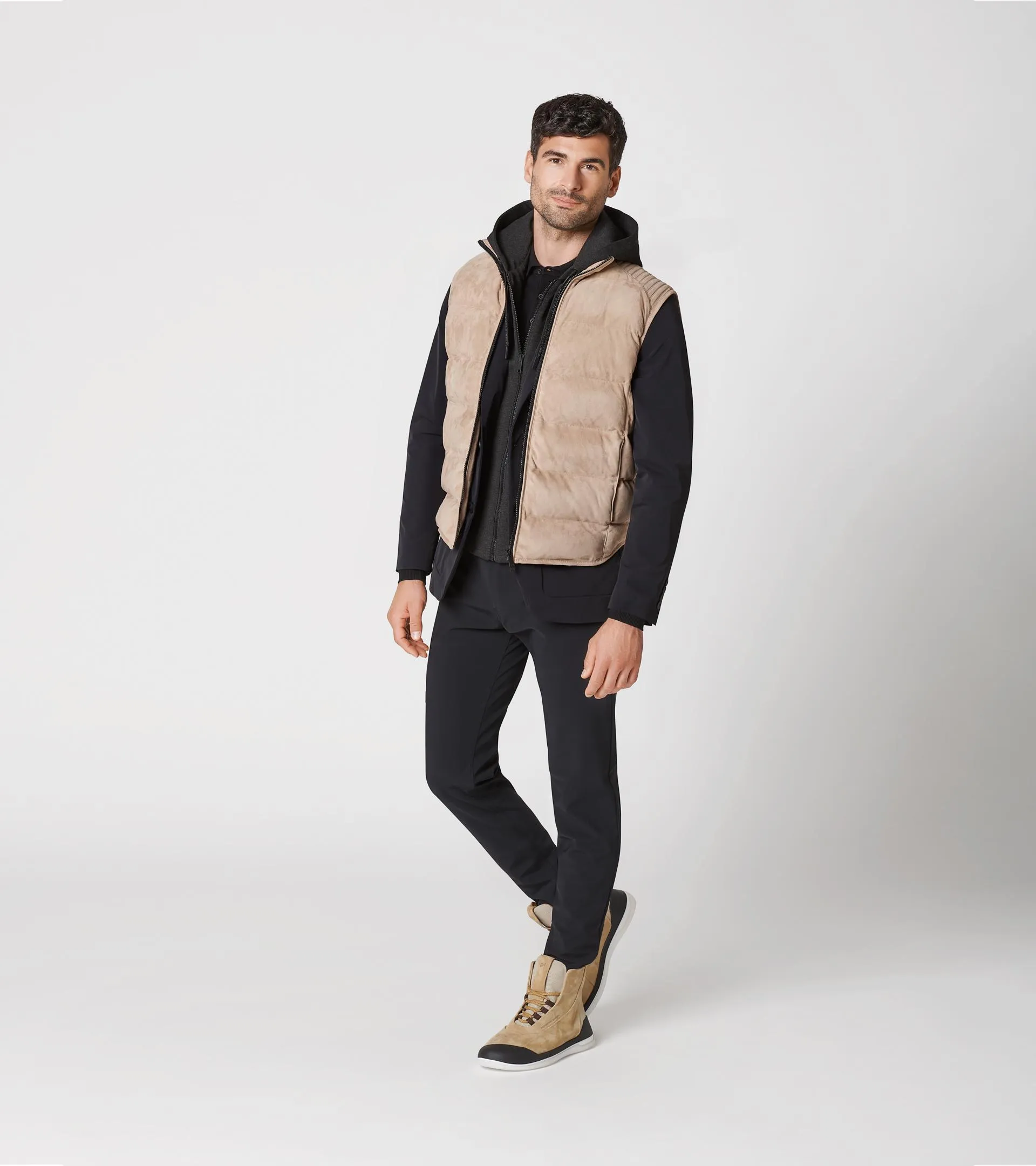 LA PEAU DE GEM】TECH Padded Vest