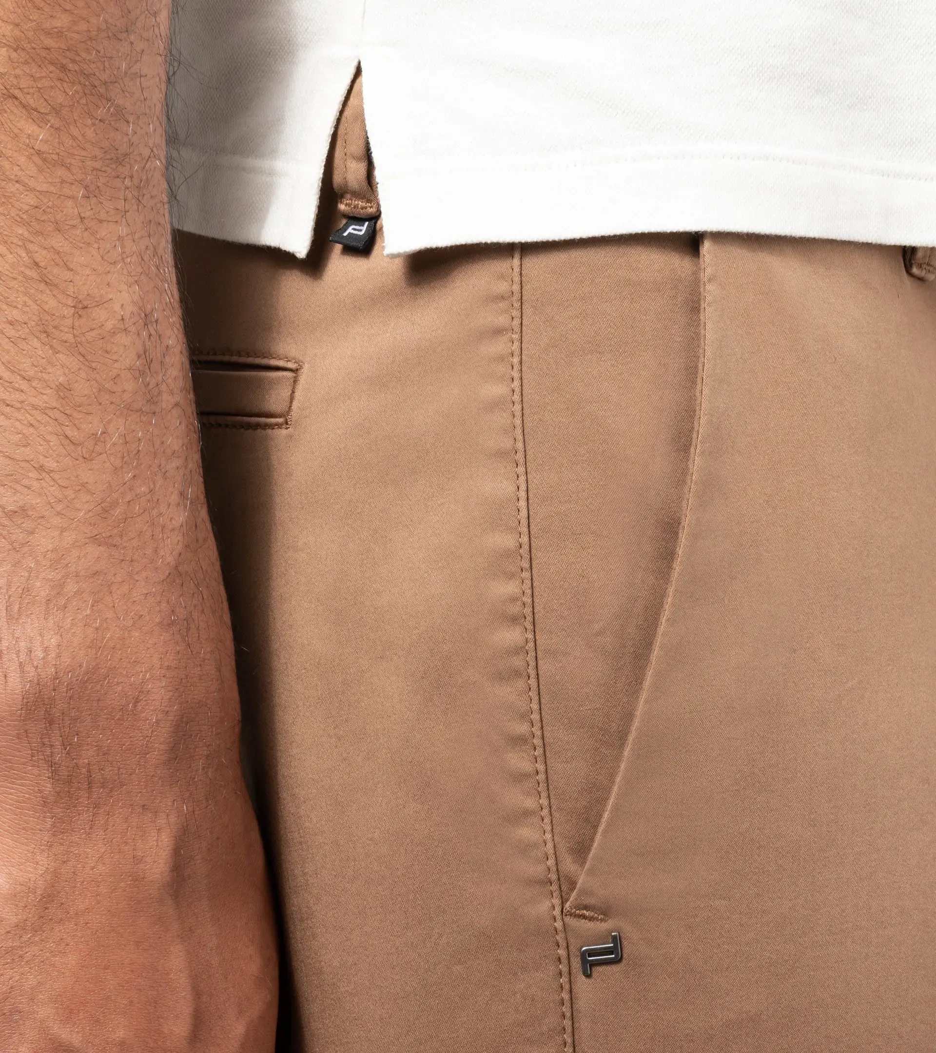 Basic Slim Fit Chino