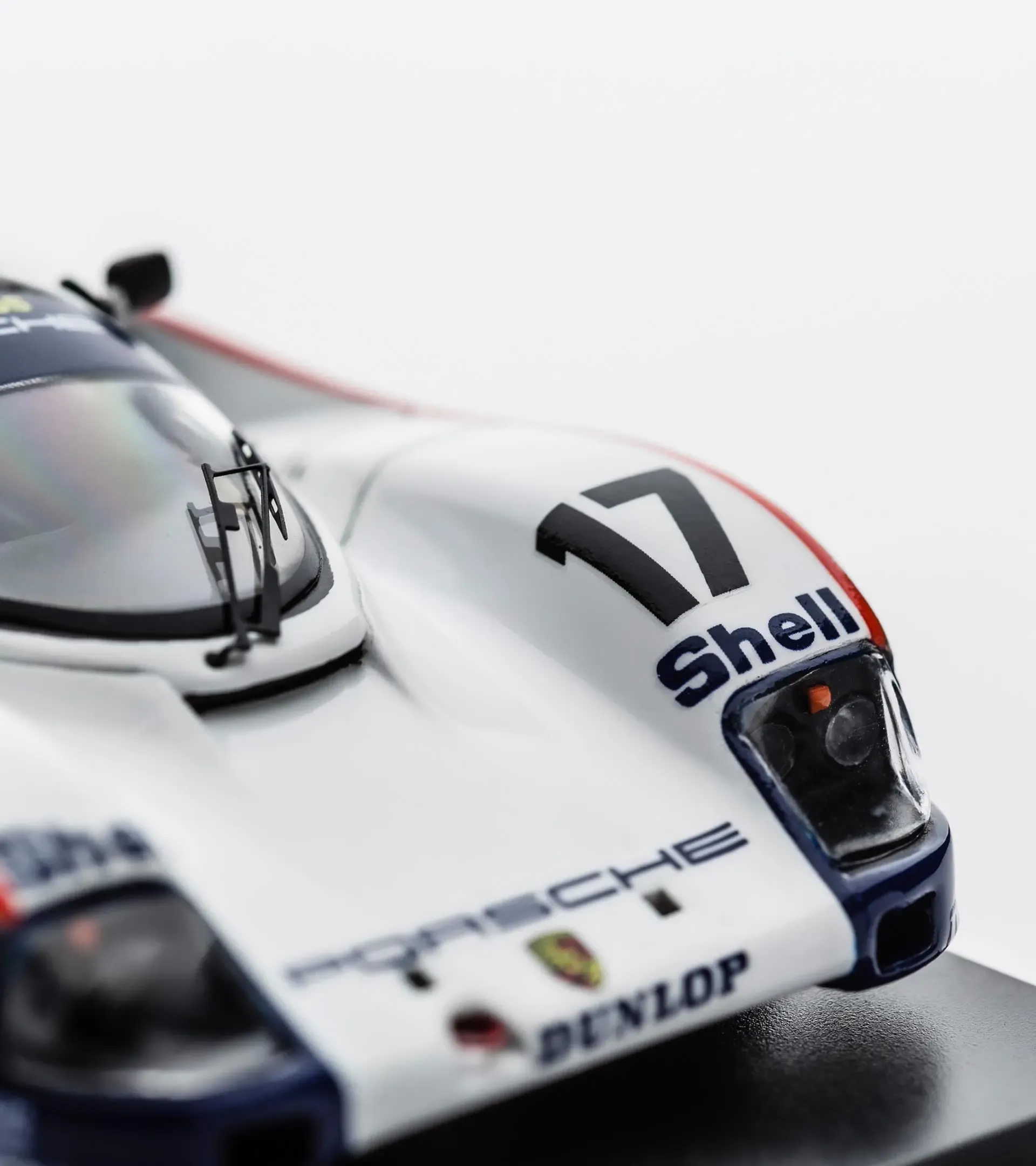 ミニカー PORSCHE 962C 24H LE MANS 1987 Spark 1:18 Porsche 962 C #17 Winner 24h Le Mans 1987 Stuck