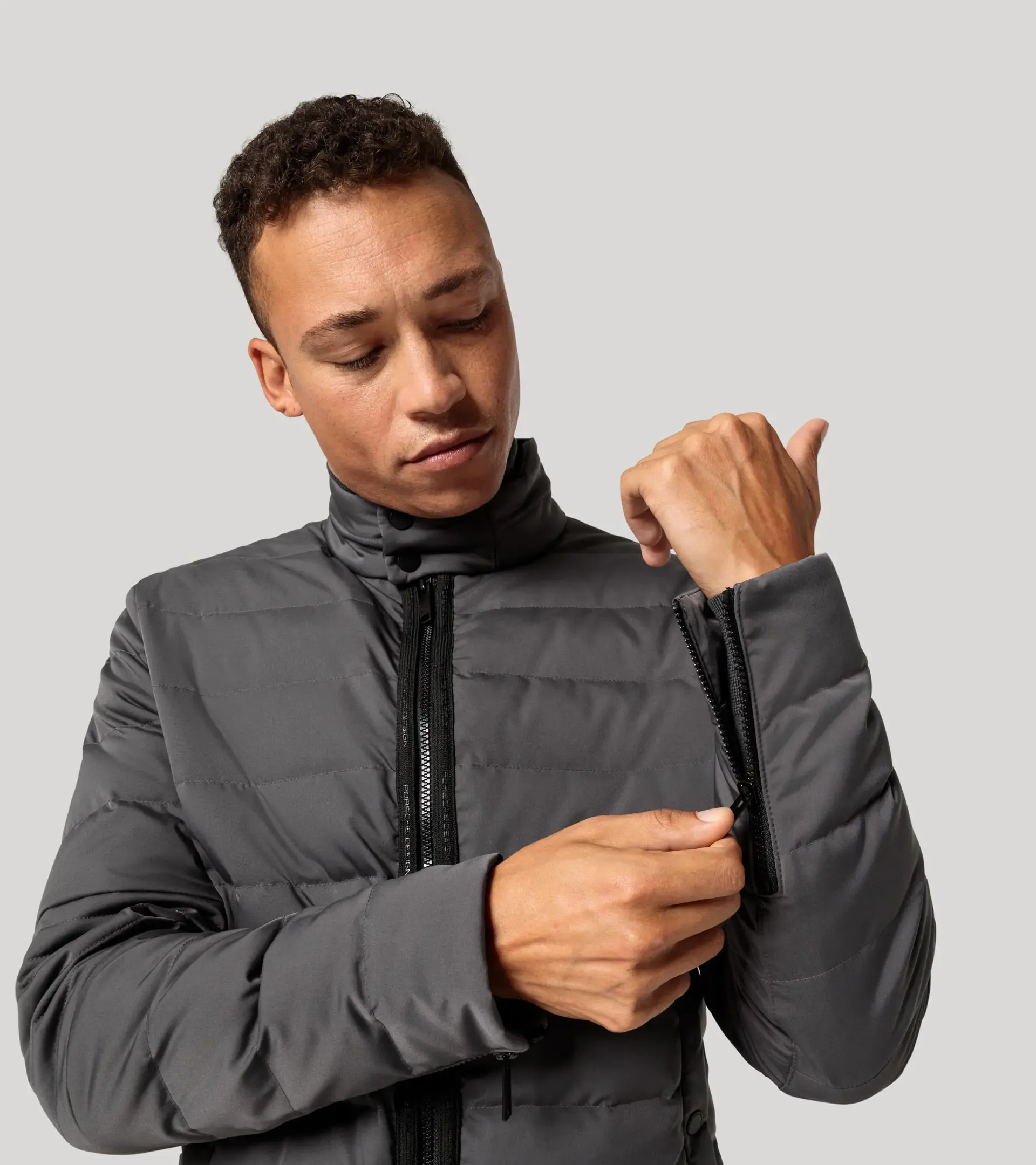 ★ ★ Men's Relaxed Fit Puff AOP Logo Short Sleev Patchwork Ripstop Down Jacket