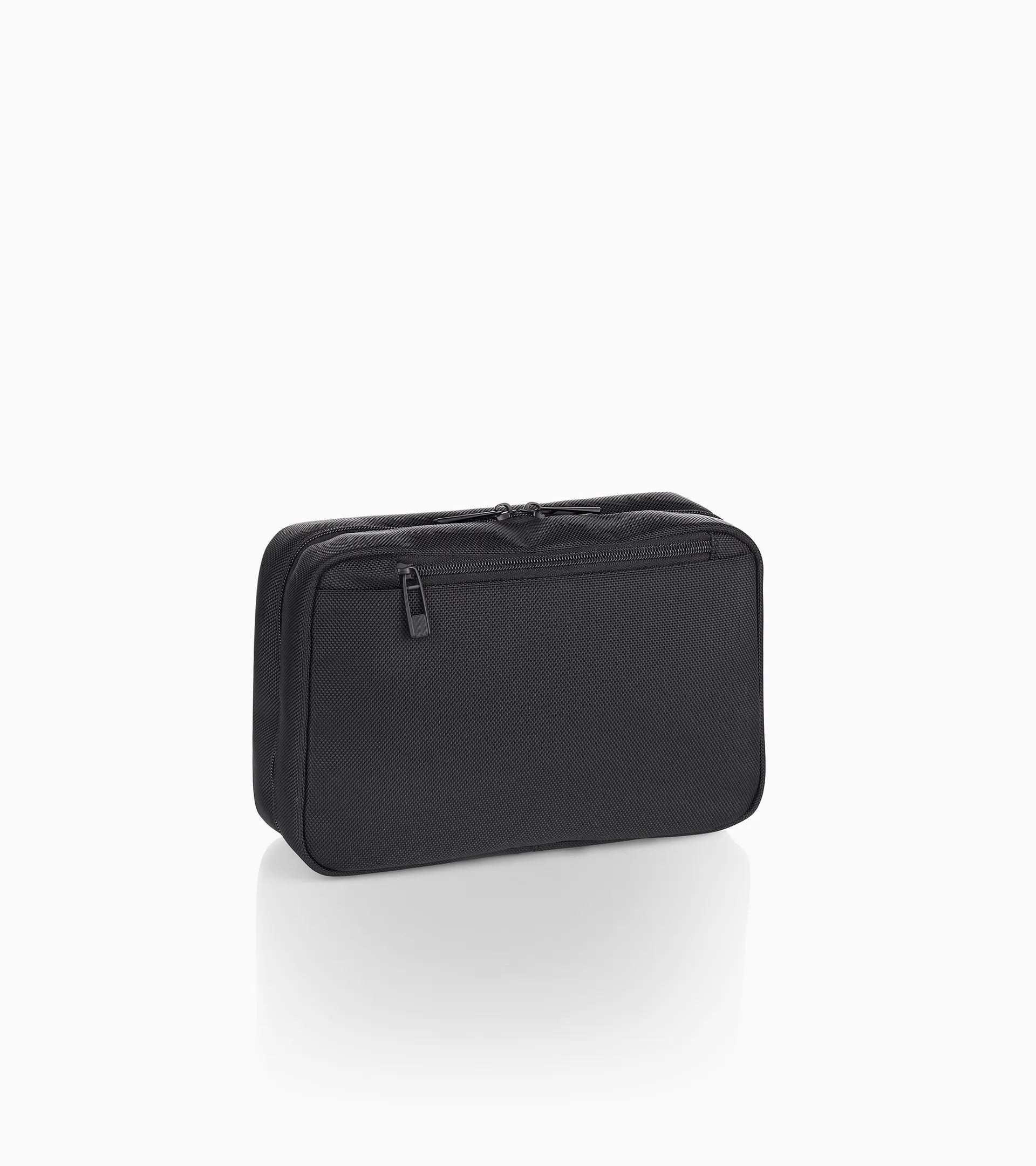 Roadster Nylon Washbag | PORSCHE SHOP