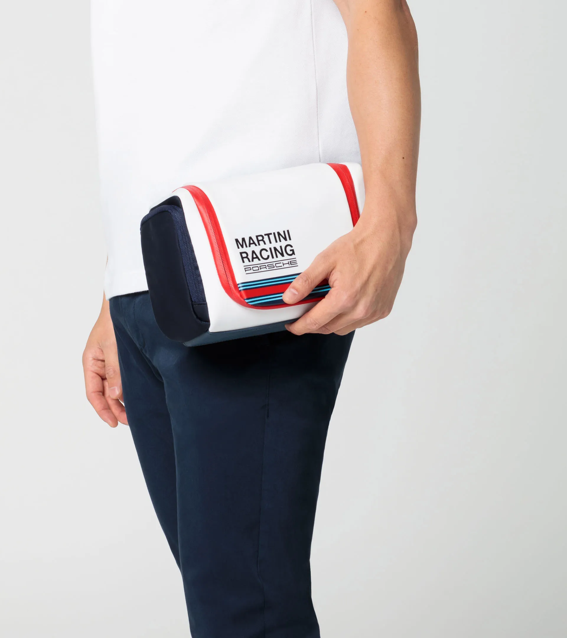 Porsche Wash bag – MARTINI RACING® | PORSCHE SHOP