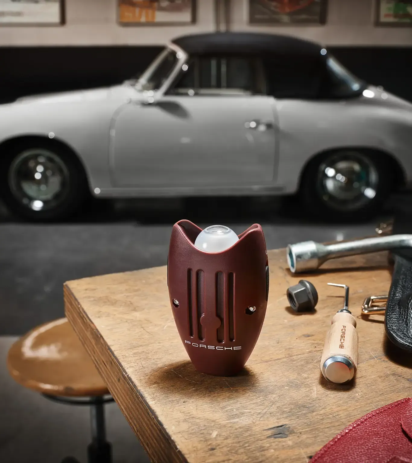 Porsche Classic Hand Lamp