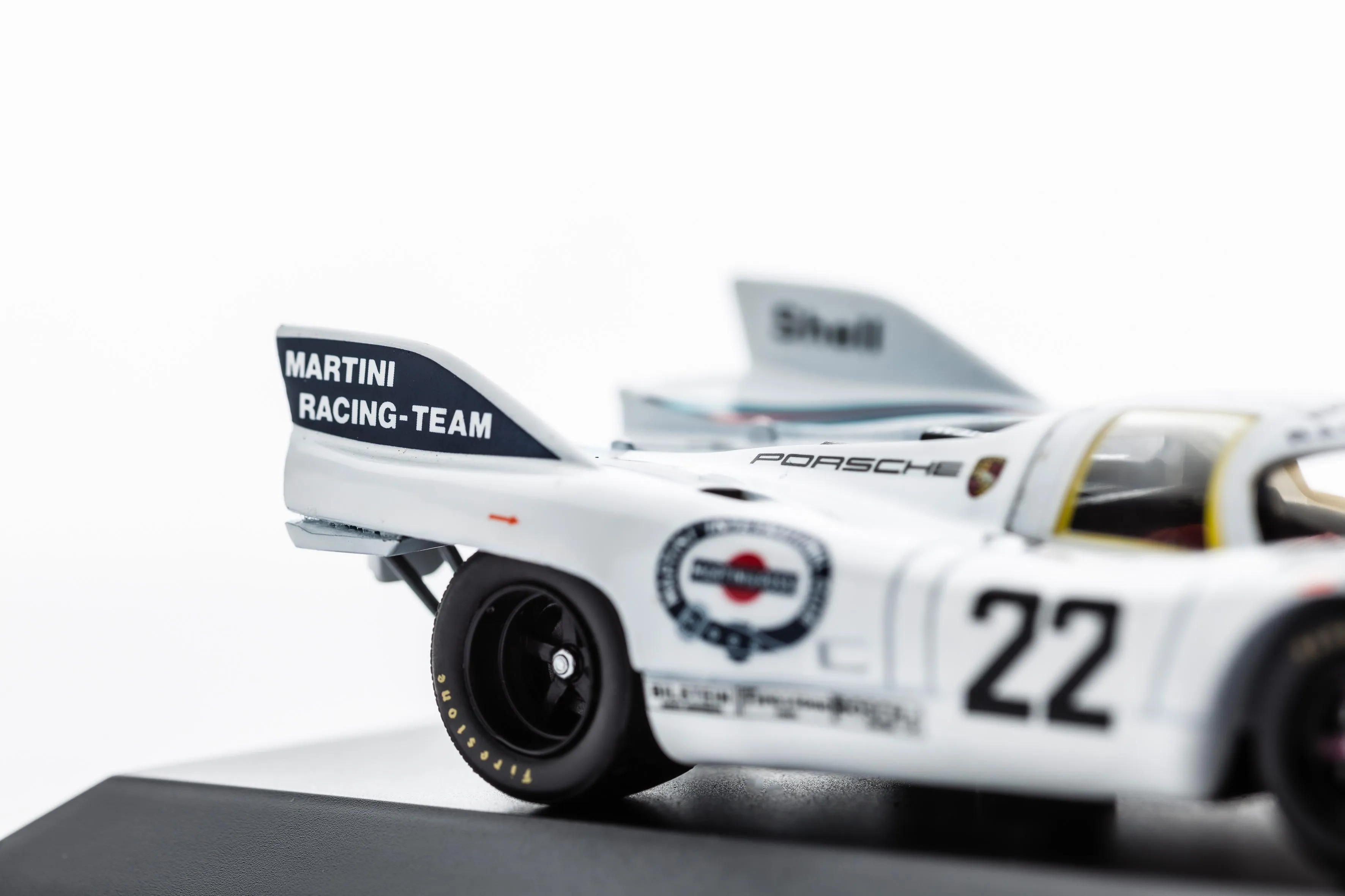 ミニカー Porsche 917L LEMANS RACING CAR 1971Shell 1/18 Porsche 917L LEMANS RACING CAR 1971 Shell #21(ホワイト×ブルー