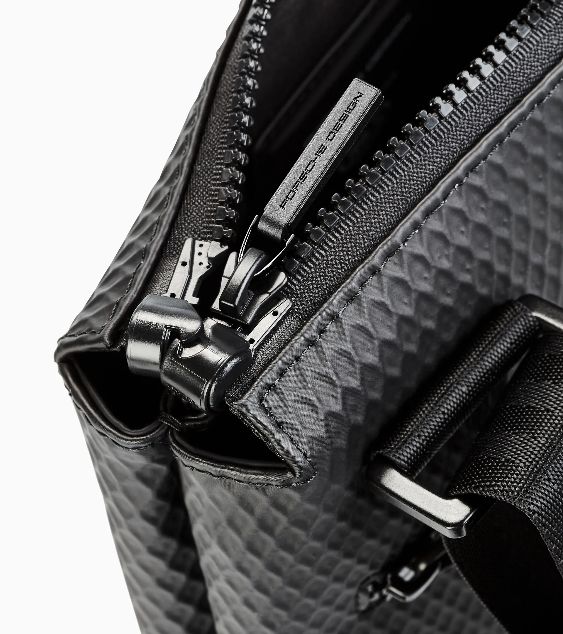 Studio Shoulder Bag | PORSCHE SHOP