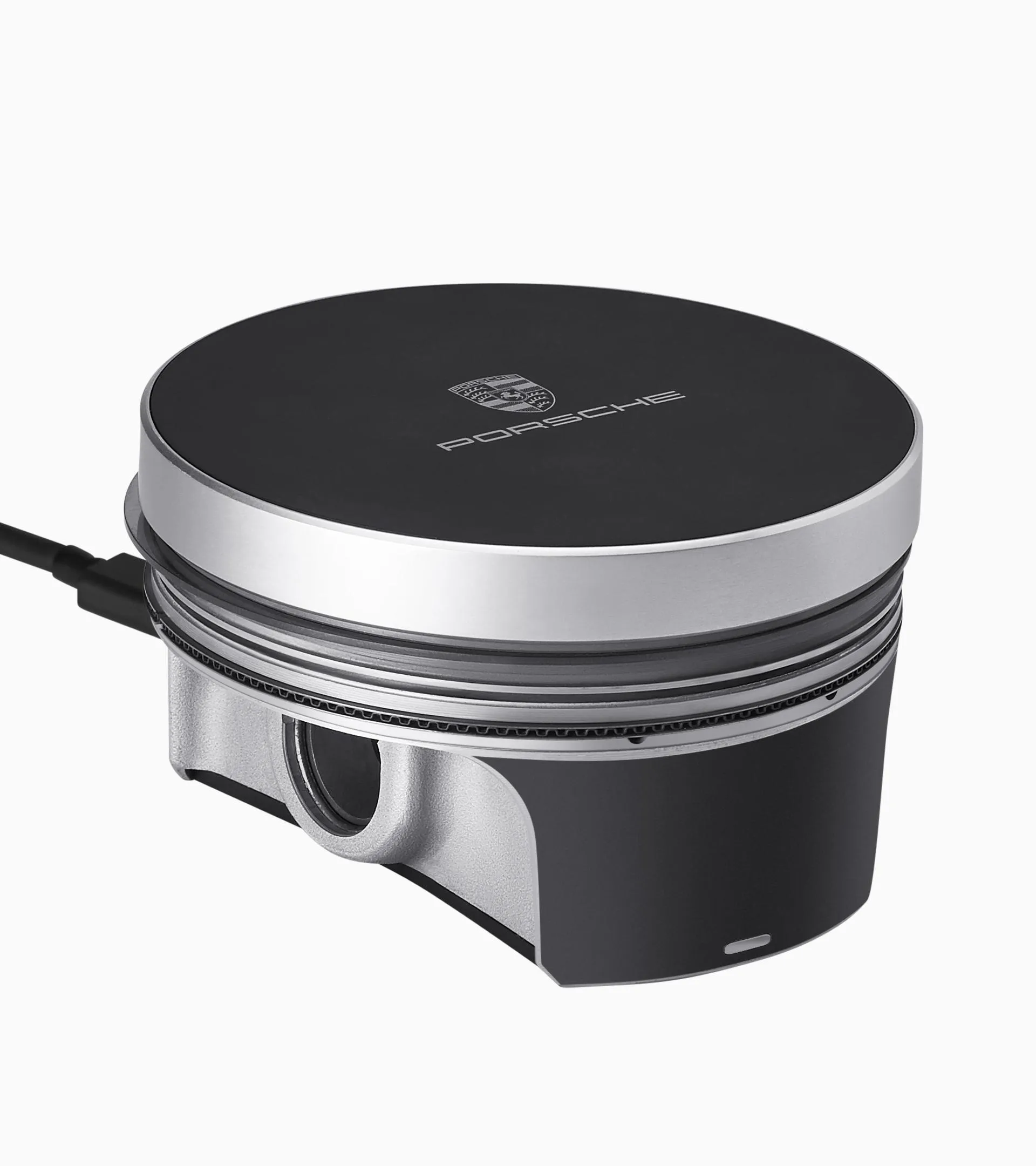 ポルシェ　wireless charging piston 911 Wireless Charging Piston | PORSCHE SHOP