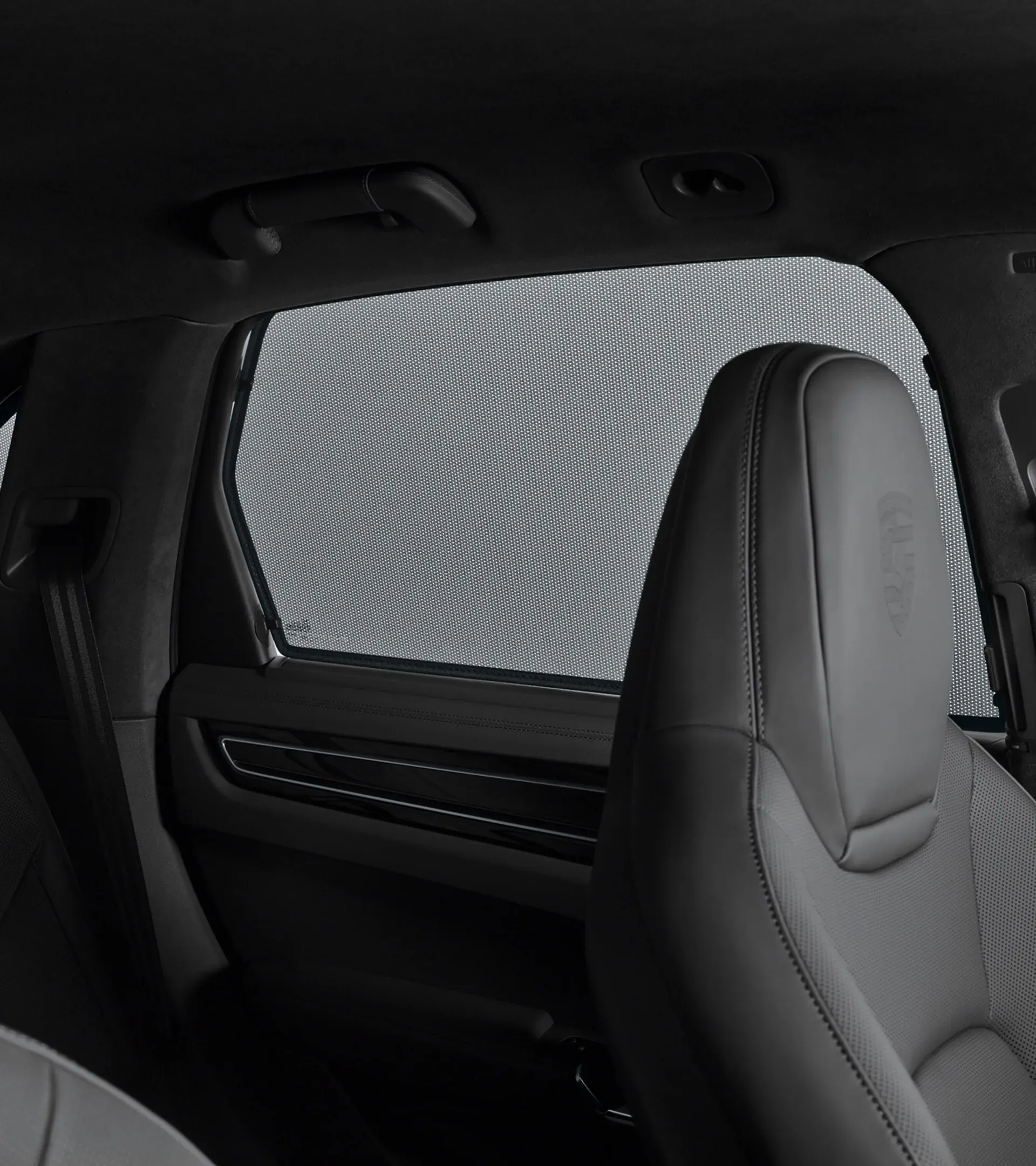 Cayenne (E3) Sun Visor Kit - Side Window & Quarter Light Shield