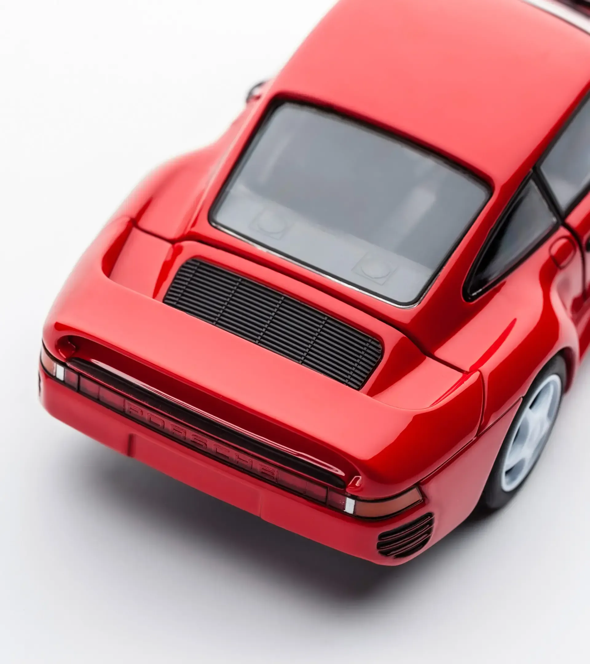 Porsche 959 モデルカー 赤　木製 Porsche 959 モデルカー 赤 木製 Porsche 959 モデルカー 赤 木製