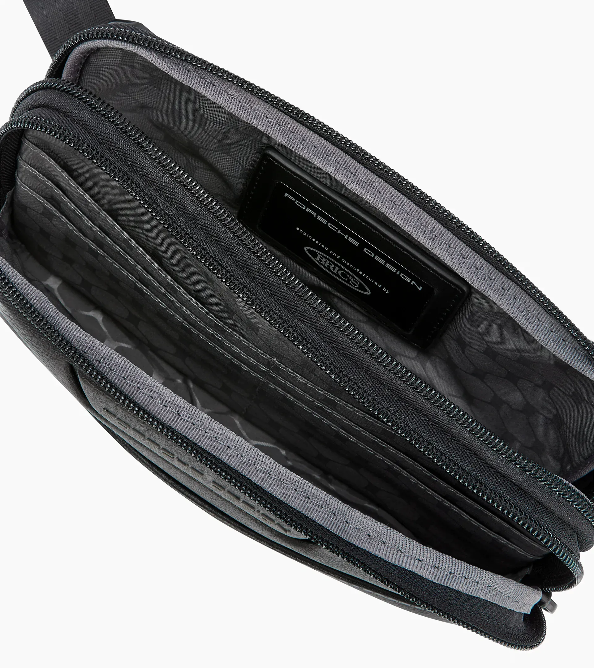 Roadster Leather Travel Pouch | PORSCHE SHOP