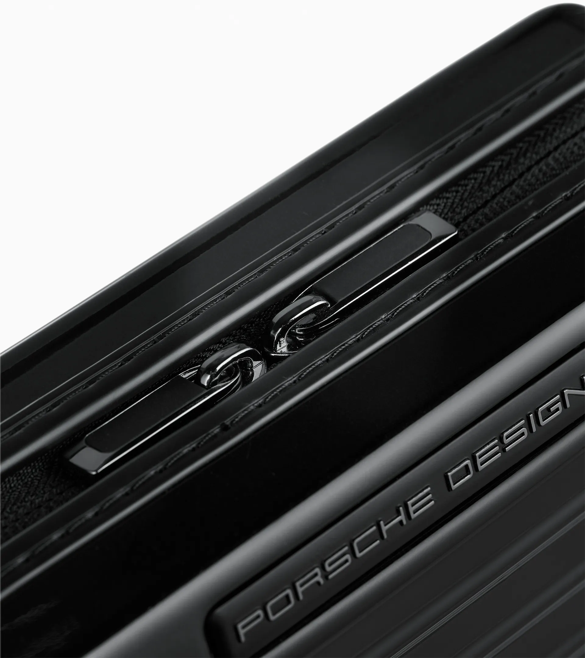 Roadster Hardcase Multipurpose Case | PORSCHE SHOP