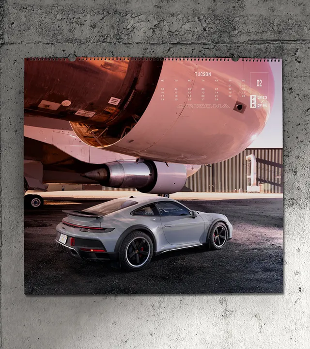 ポルシェPorsche 2025年版　大型カレンダー　コレクターズコイン付き② ポルシェPorsche 2025年版大型カレンダーコレクターズコイン付き①