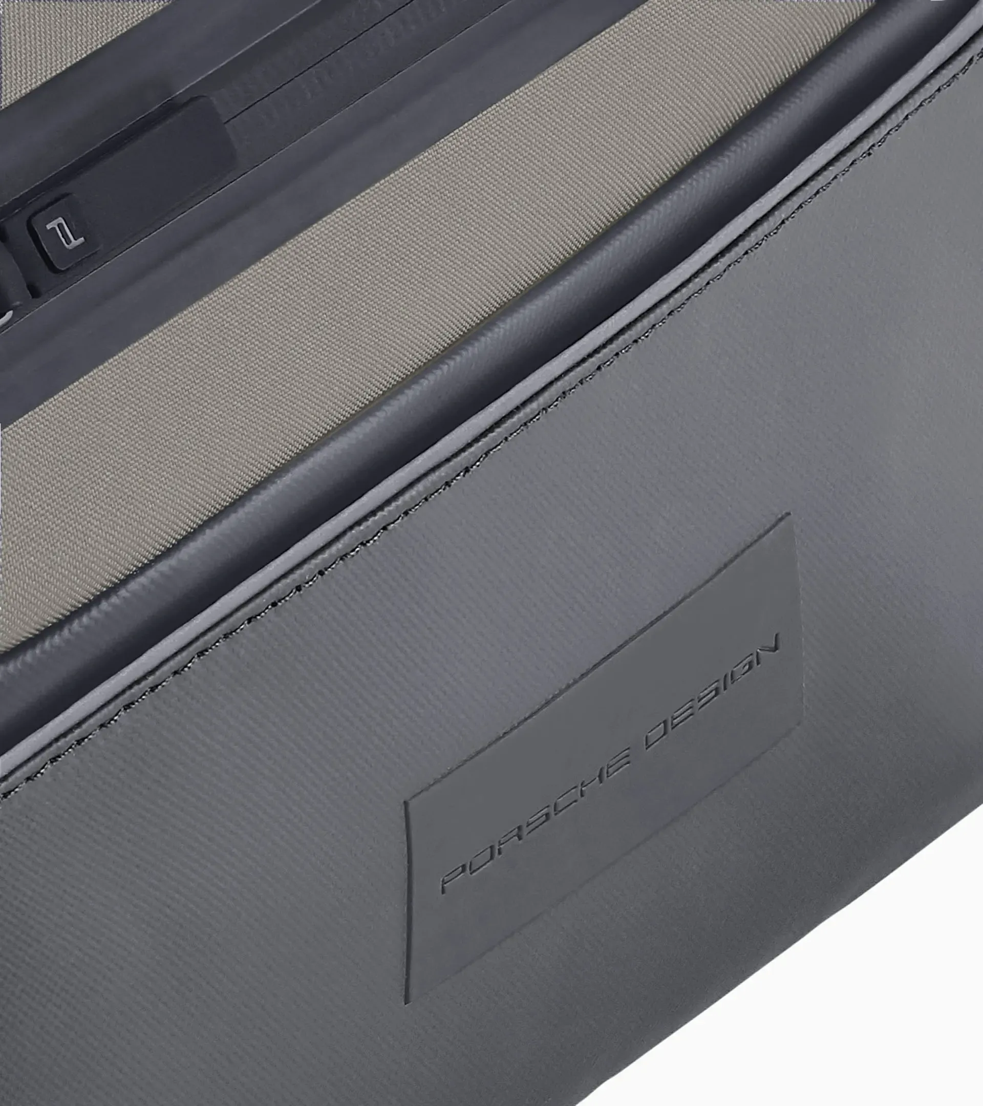 Urban Eco Washbag L | PORSCHE SHOP