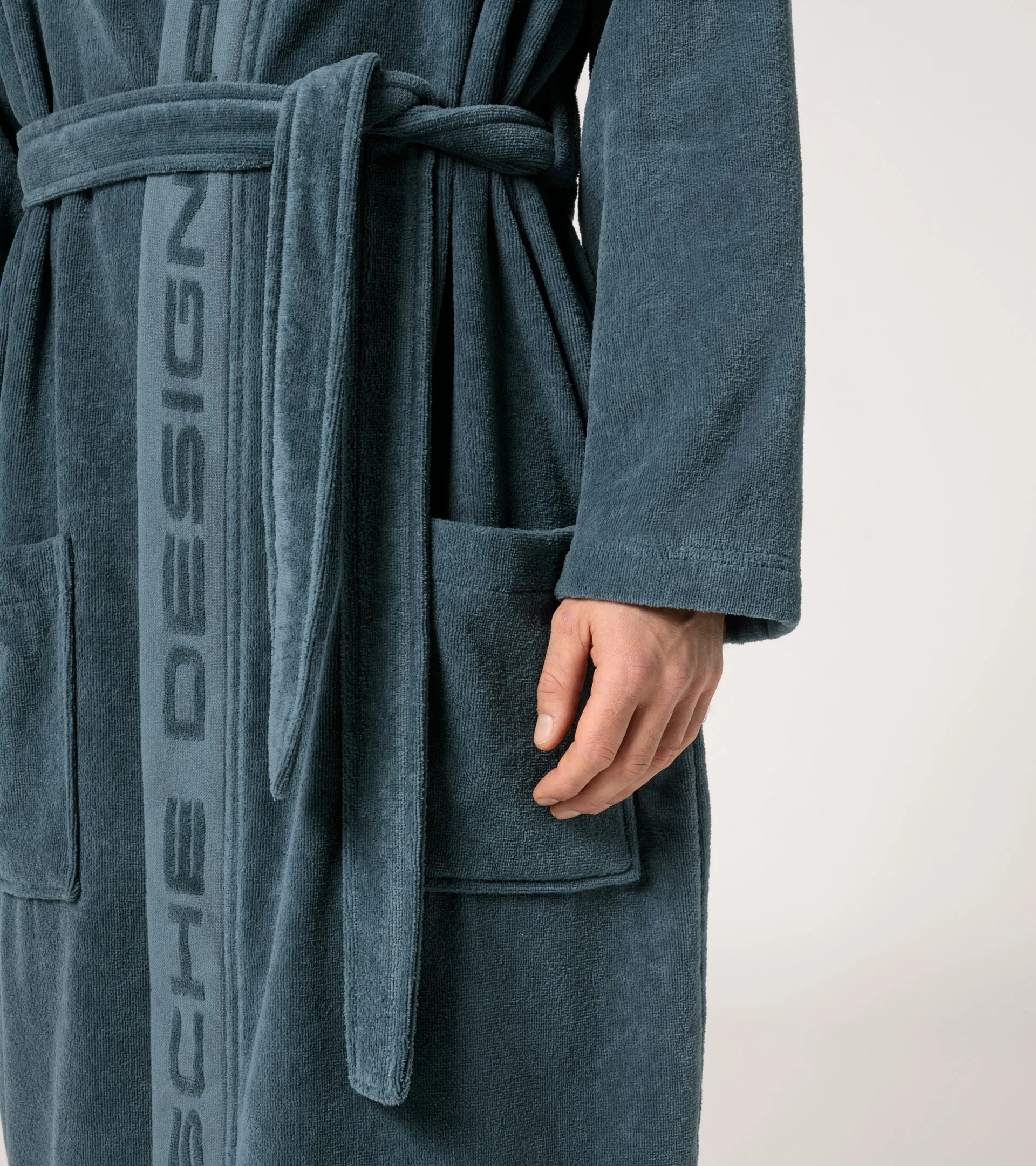Long bathrobe