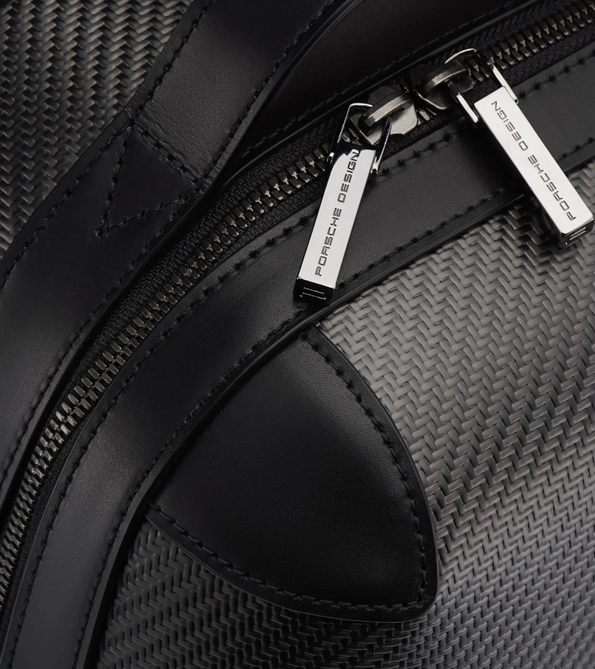 Carbon BackPack | PORSCHE SHOP
